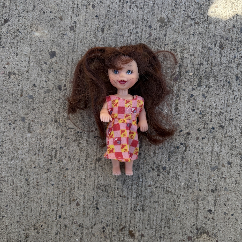 2002 toy Century Brandn-Haired Doll